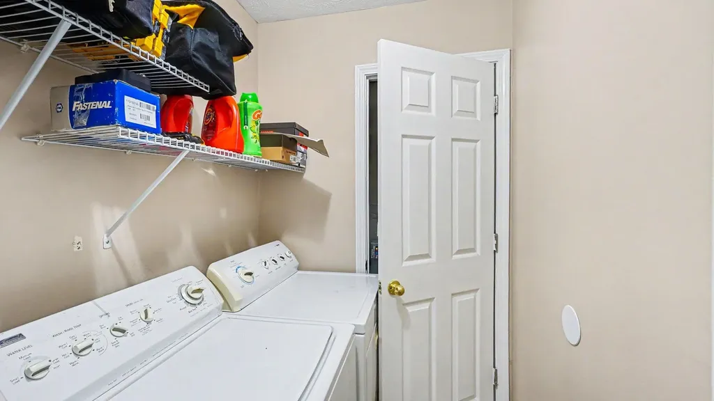 228 Blackhawk Circle Versailles KY 40383