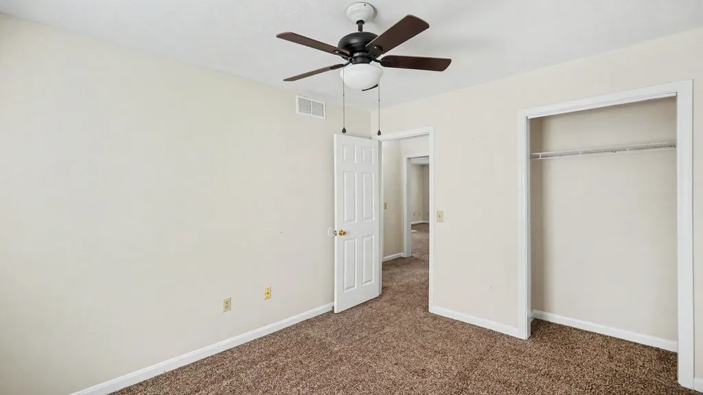 228 Blackhawk Circle Versailles KY 40383