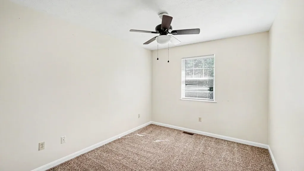 228 Blackhawk Circle Versailles KY 40383