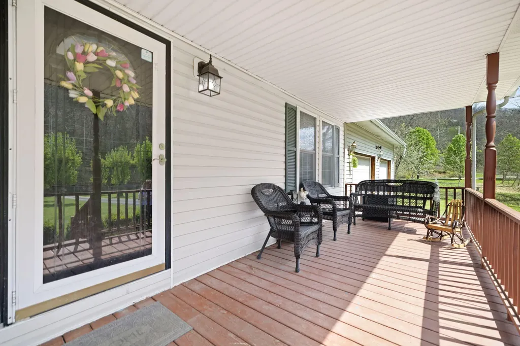 321 Saplin Fork Road Manchester KY 40962