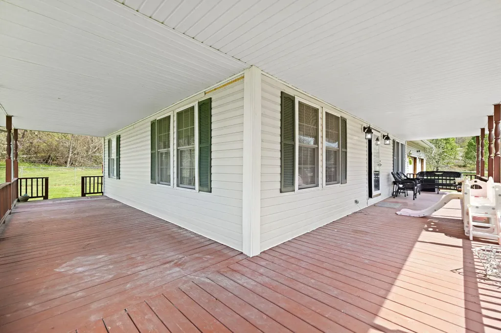 321 Saplin Fork Road Manchester KY 40962