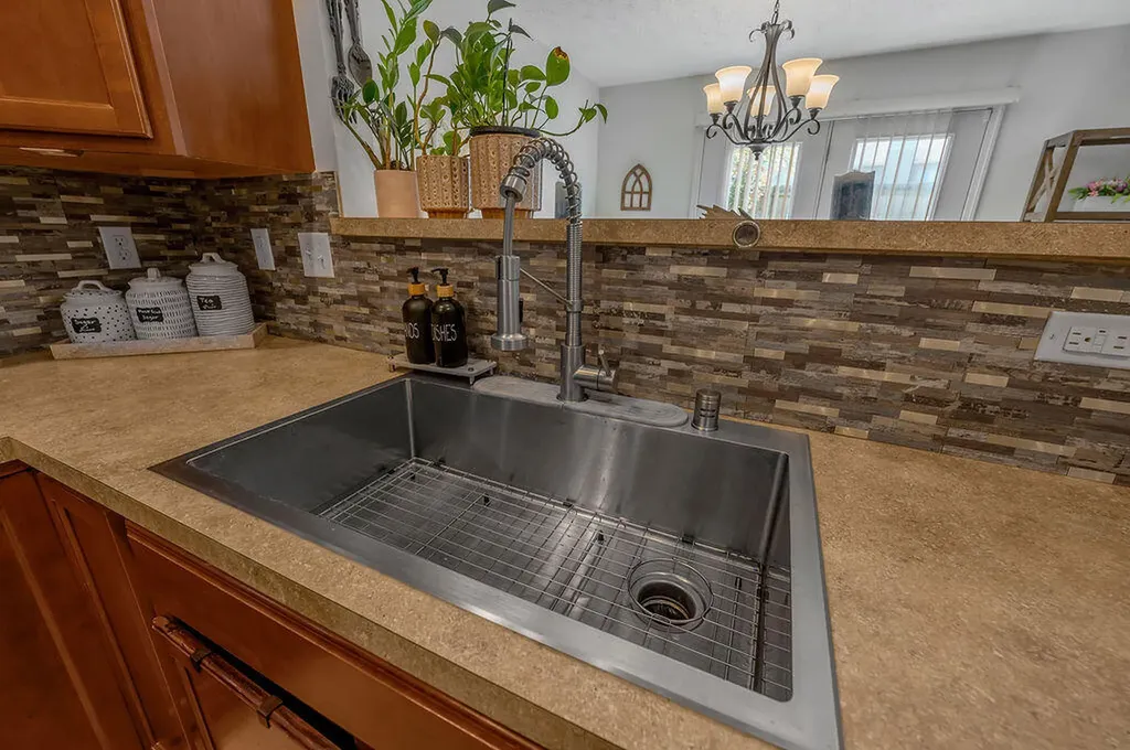 2492 Mulundy Way Lexington KY 40511