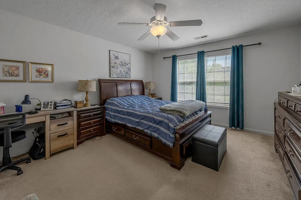 2492 Mulundy Way Lexington KY 40511