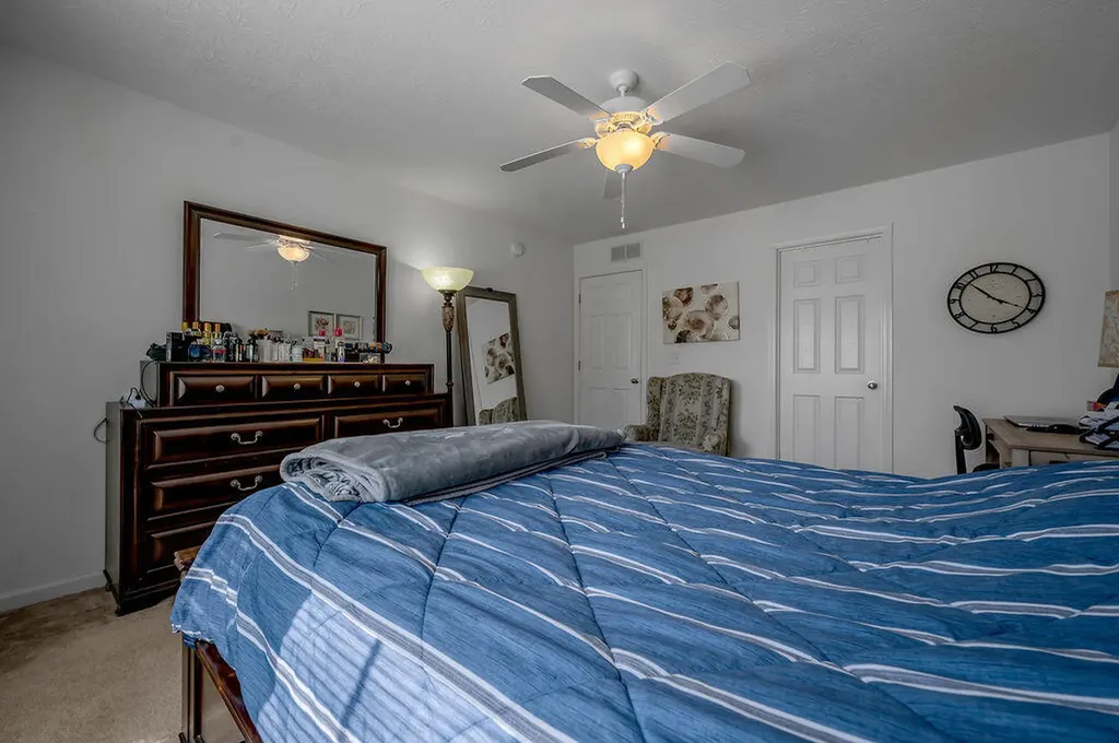 2492 Mulundy Way Lexington KY 40511