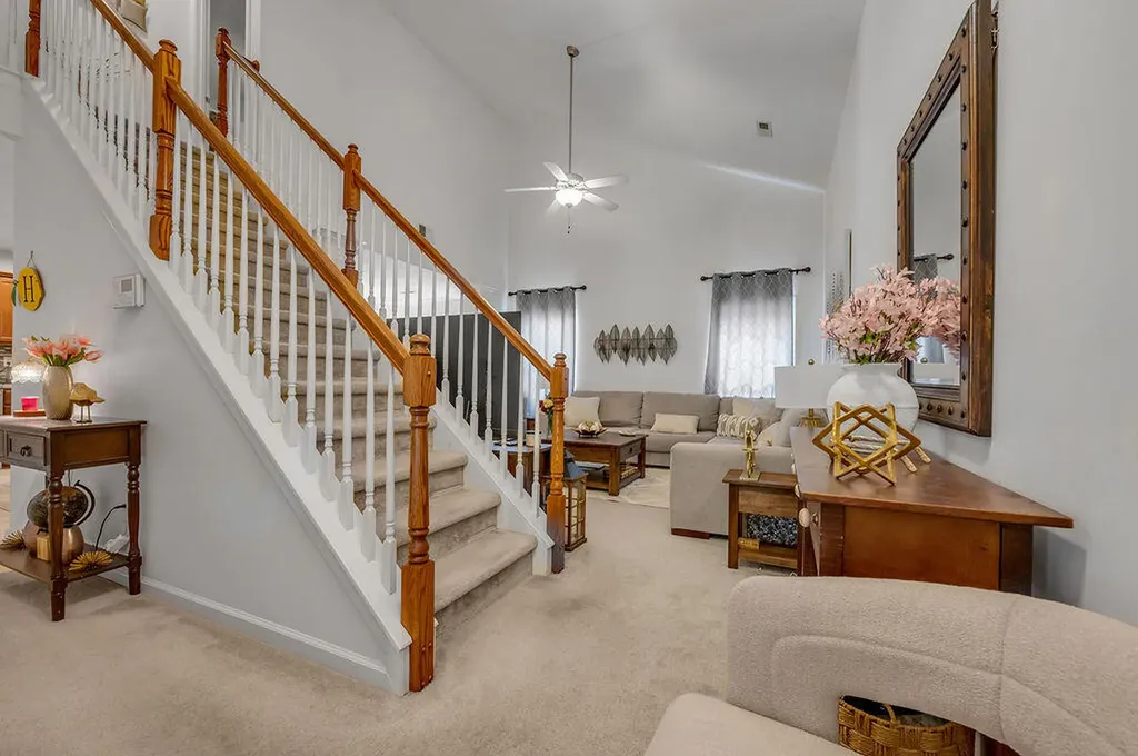 2492 Mulundy Way Lexington KY 40511