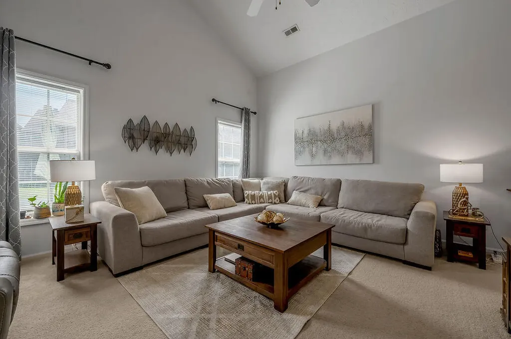 2492 Mulundy Way Lexington KY 40511