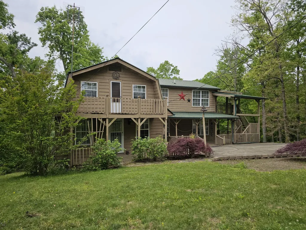 319 Camp Judy Lane Wellington KY 40387