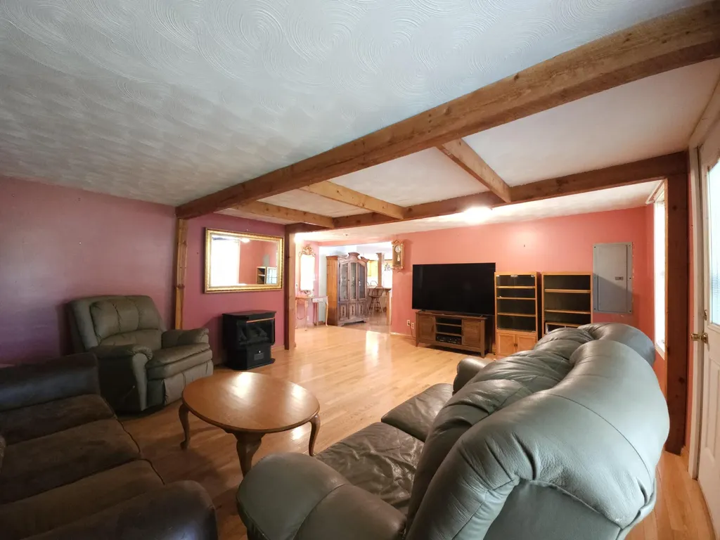 319 Camp Judy Lane Wellington KY 40387