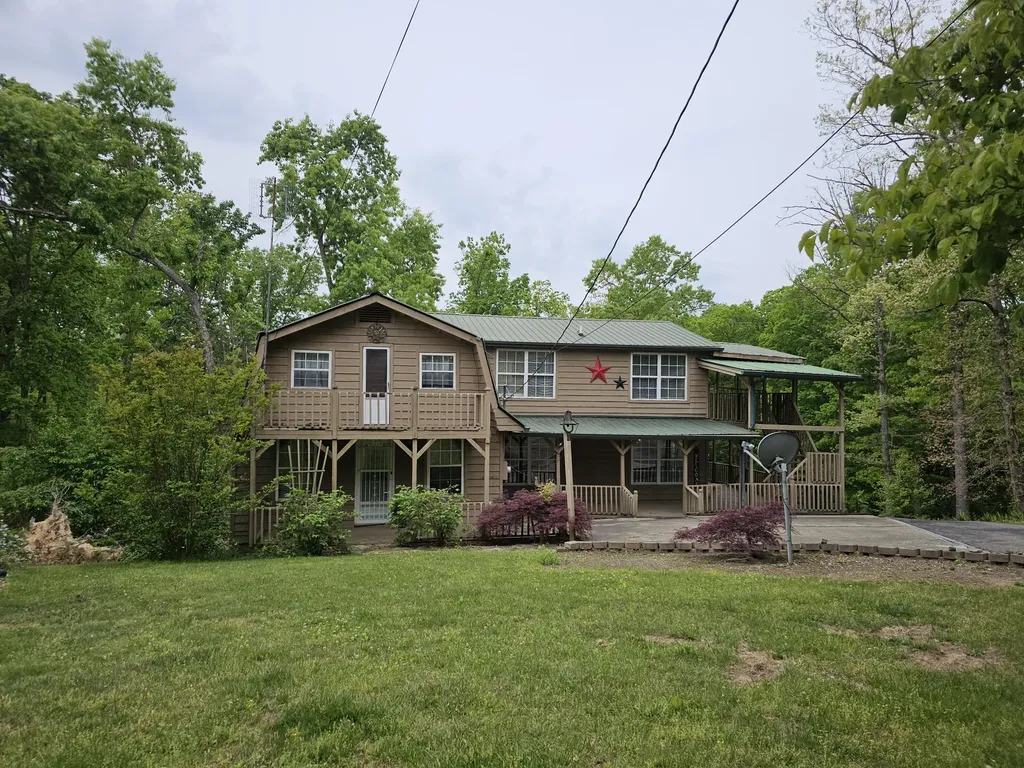 319 Camp Judy Lane Wellington KY 40387