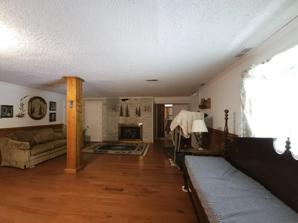 319 Camp Judy Lane Wellington KY 40387