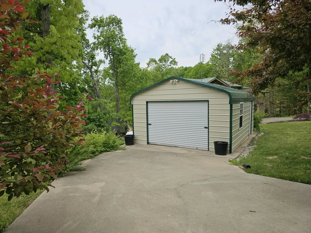 319 Camp Judy Lane Wellington KY 40387