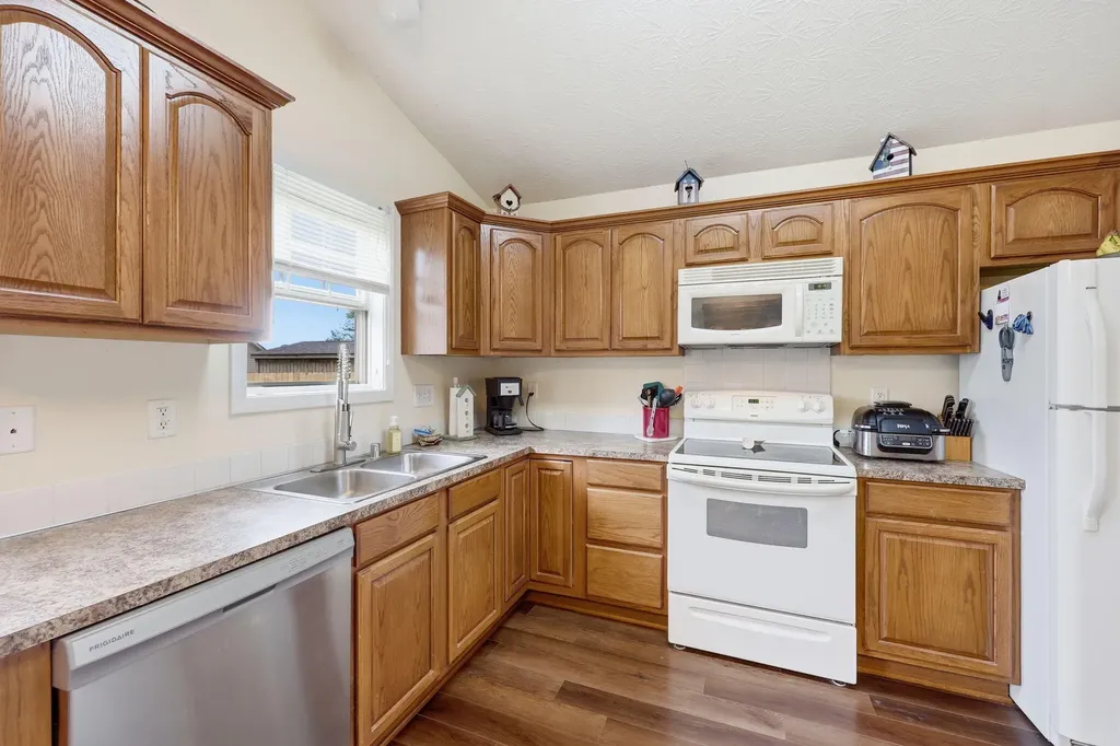 118 Ransom Trace Georgetown KY 40324
