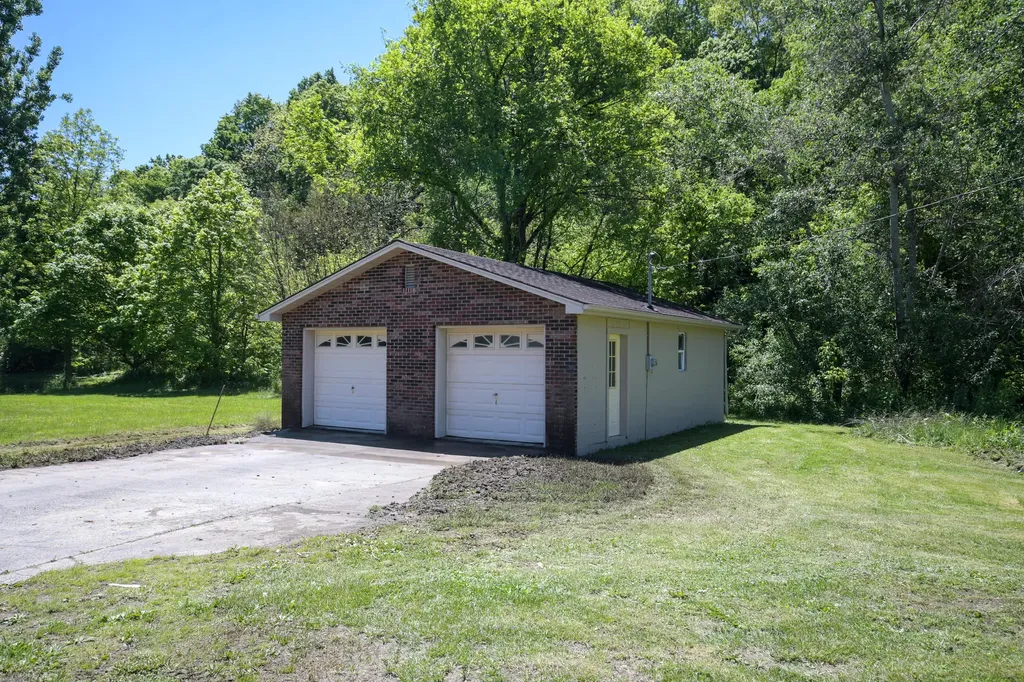 2499 Ky-36 Owingsville KY 40360