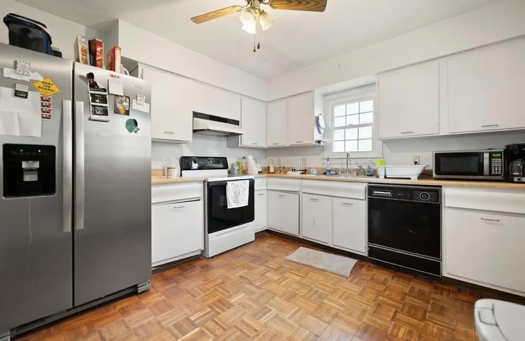 34 Woodcrest Drive Hazard KY 41701