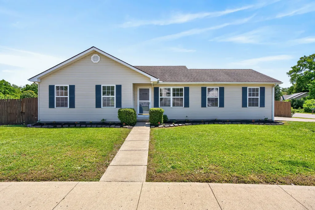 127 Secretariat Street Georgetown KY 40324