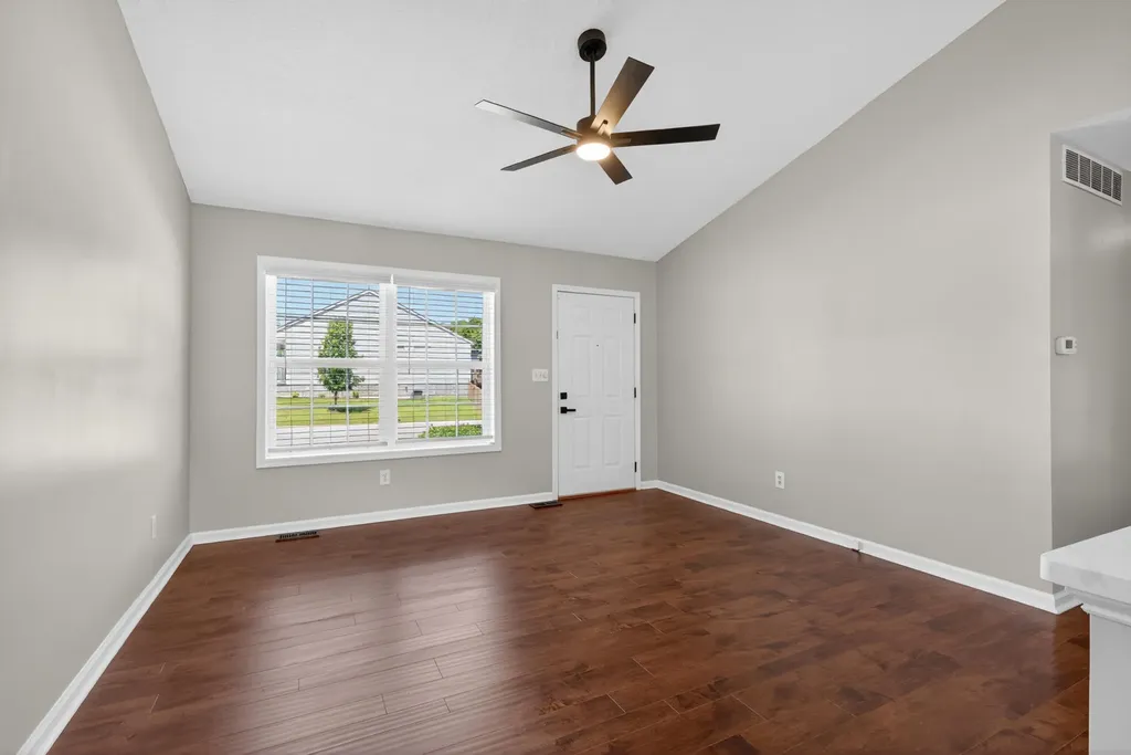 127 Secretariat Street Georgetown KY 40324