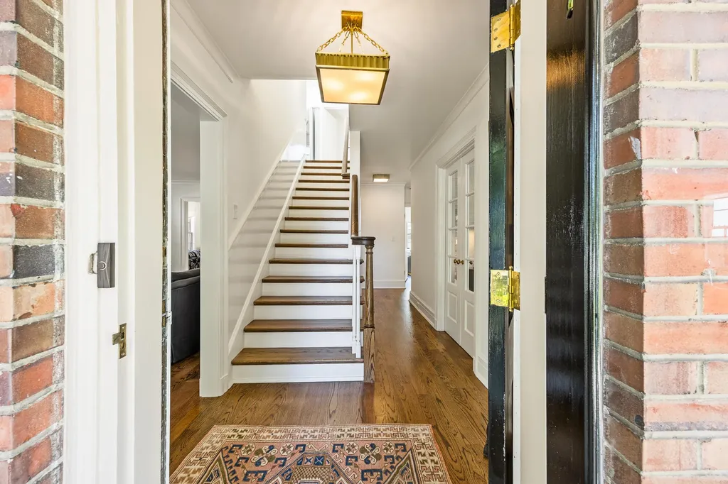 325 Cassidy Avenue Lexington KY 40502