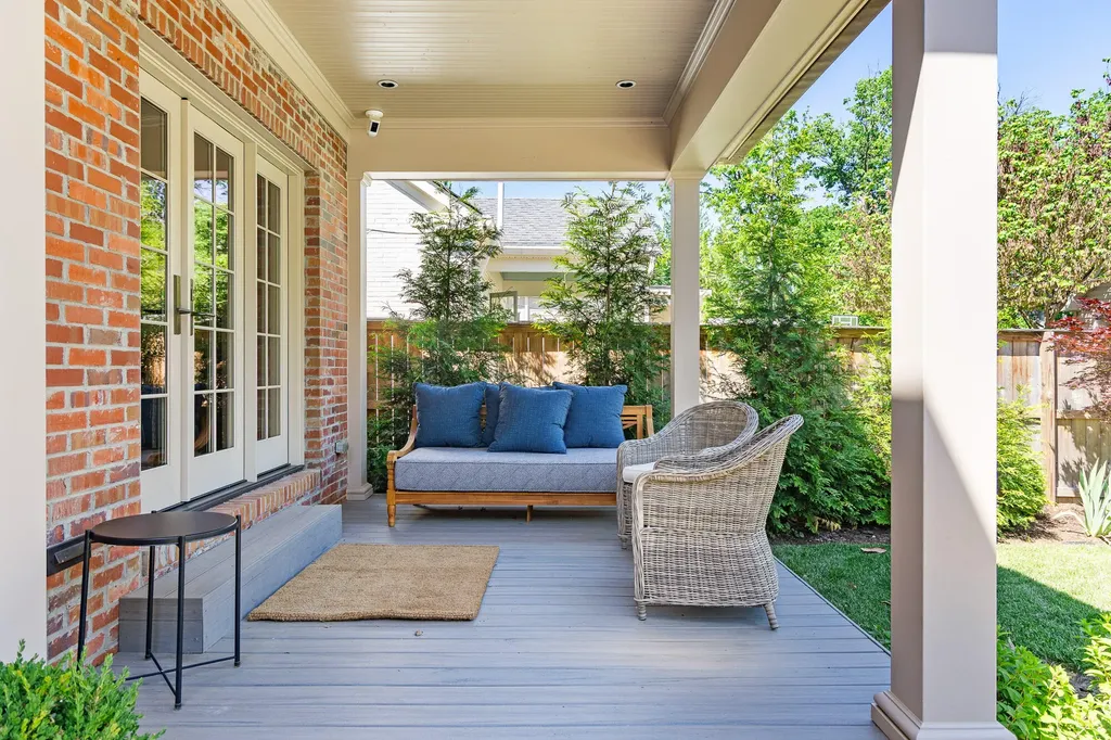 325 Cassidy Avenue Lexington KY 40502