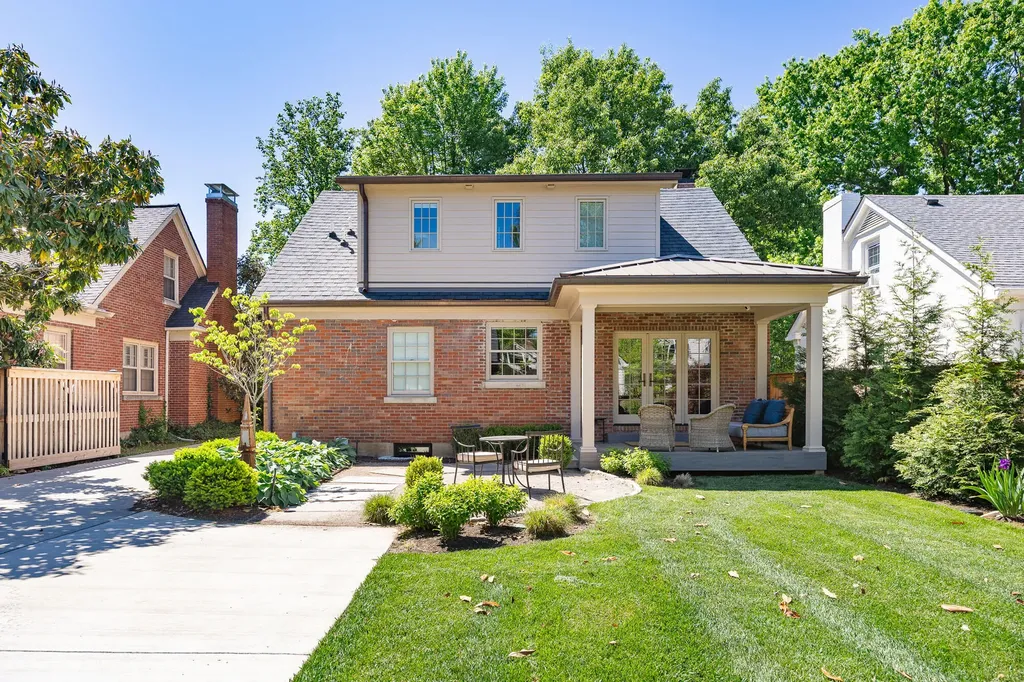 325 Cassidy Avenue Lexington KY 40502