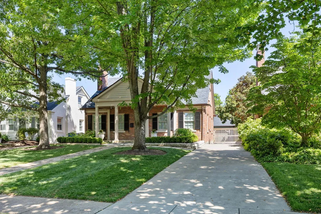 325 Cassidy Avenue Lexington KY 40502