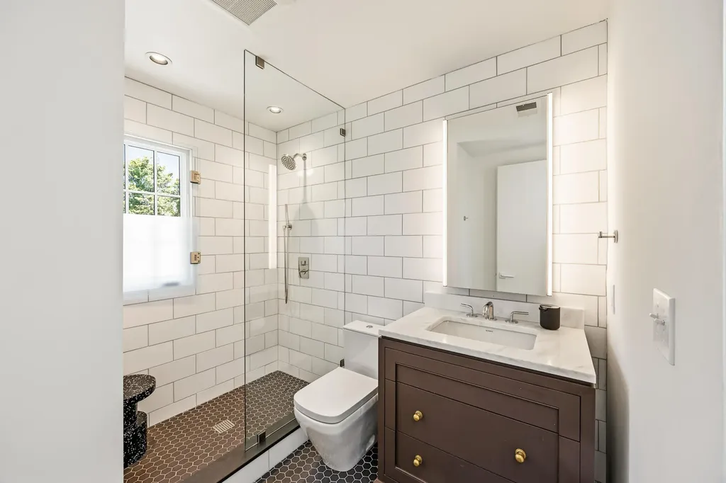 325 Cassidy Avenue Lexington KY 40502