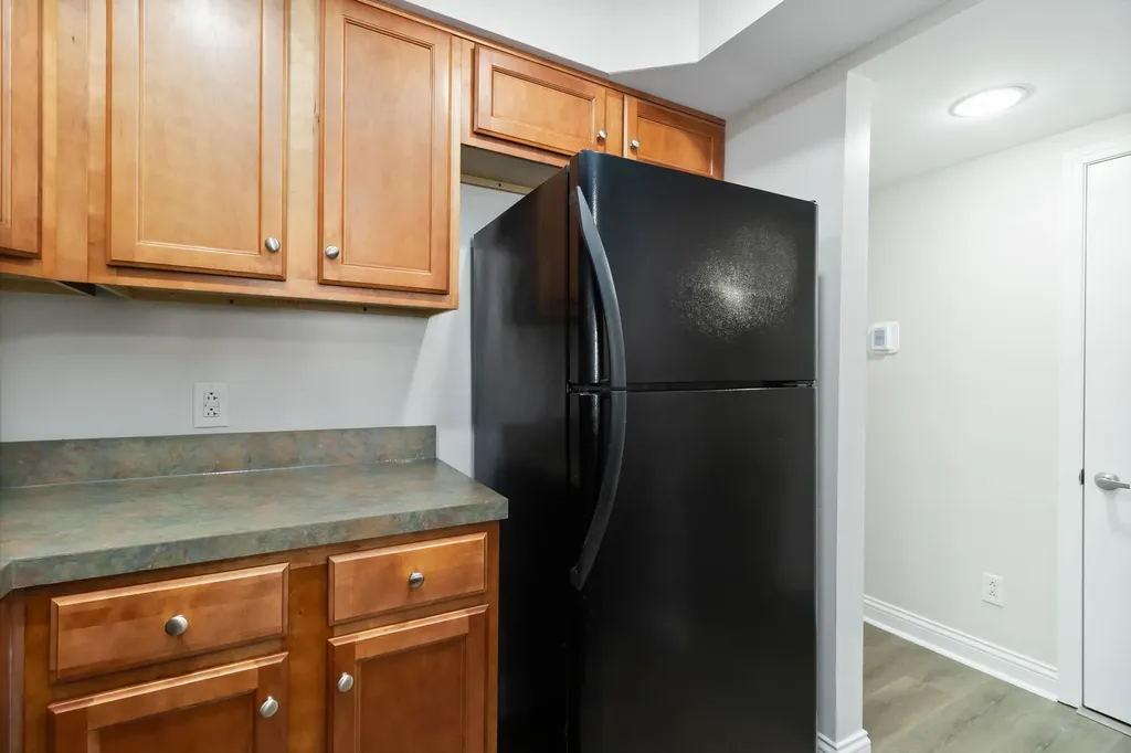 2414 Lake Park Road Lexington KY 40502