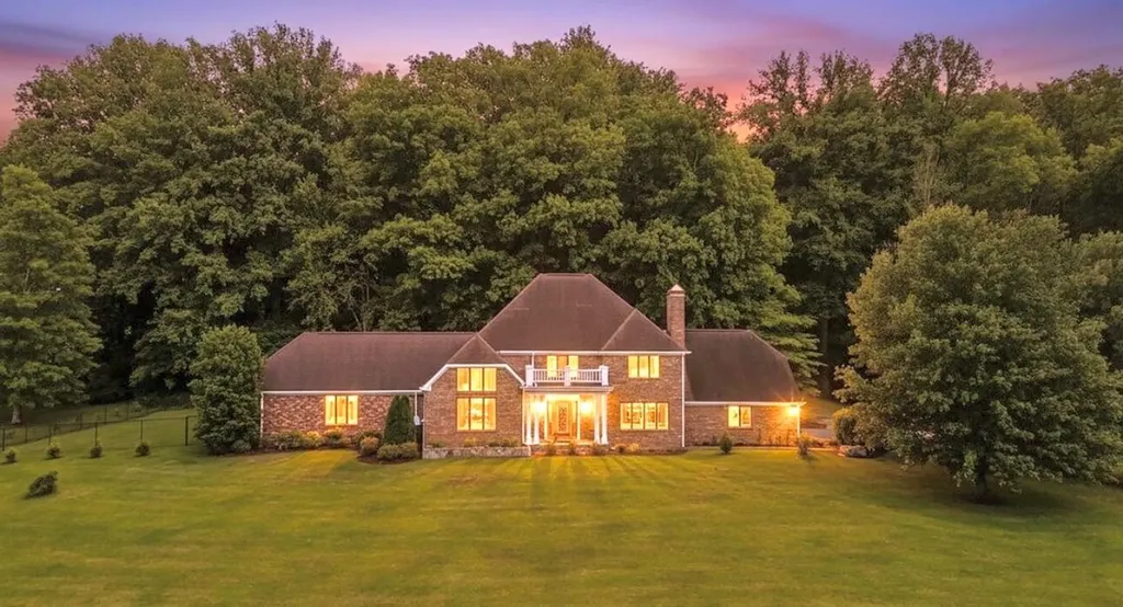 137 Indian Cave Road Monticello KY 42633