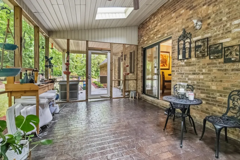 137 Indian Cave Road Monticello KY 42633