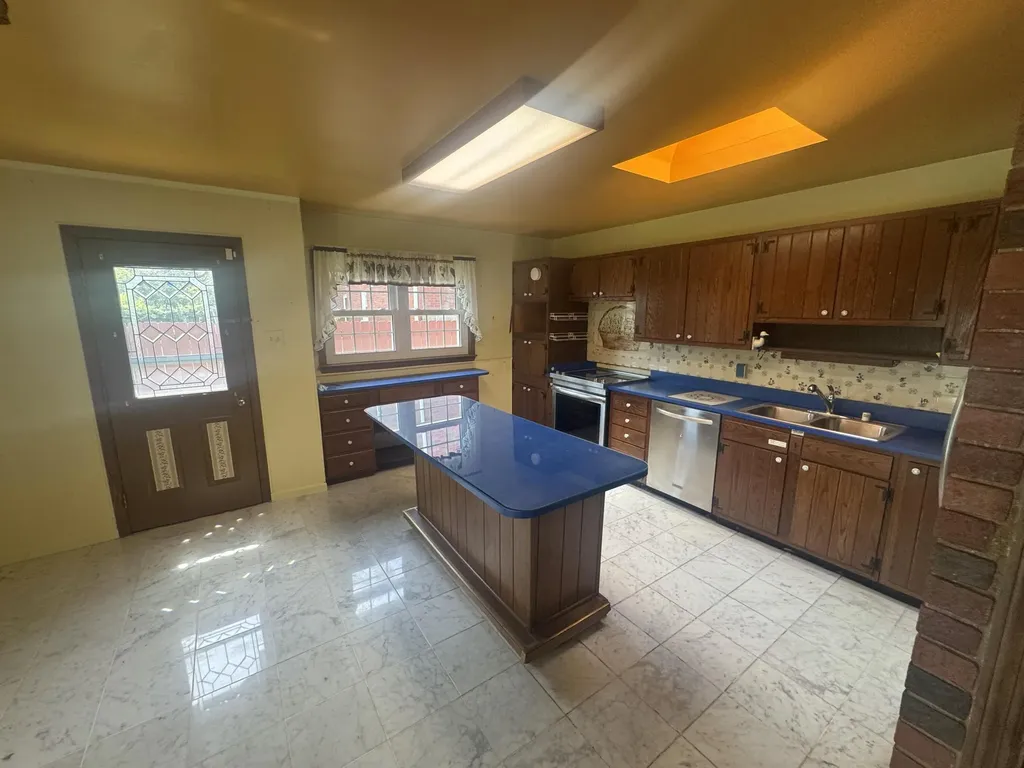 1729 Brewer Drive Lexington KY 40505