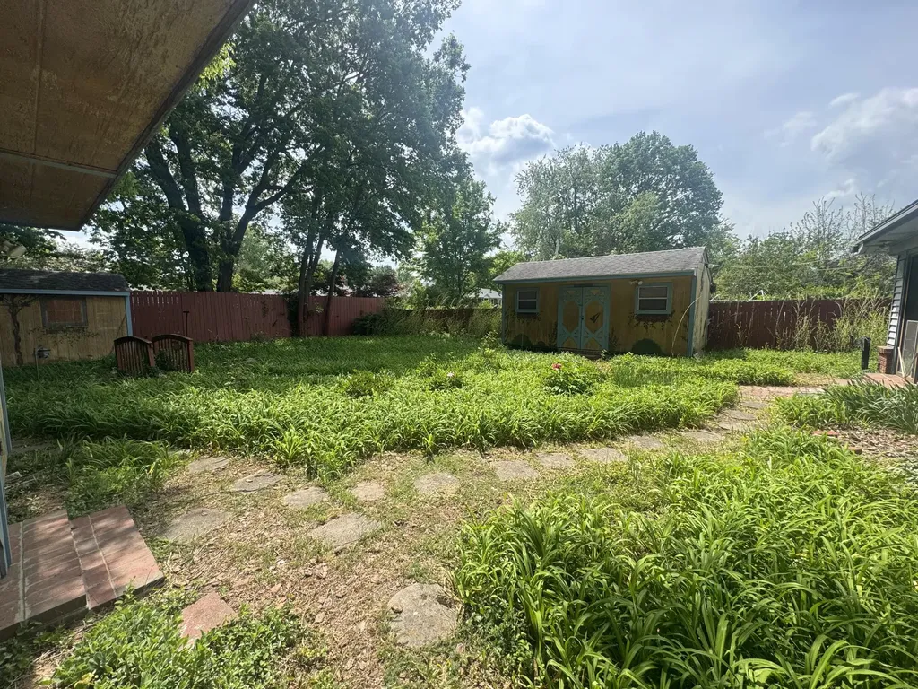 1729 Brewer Drive Lexington KY 40505