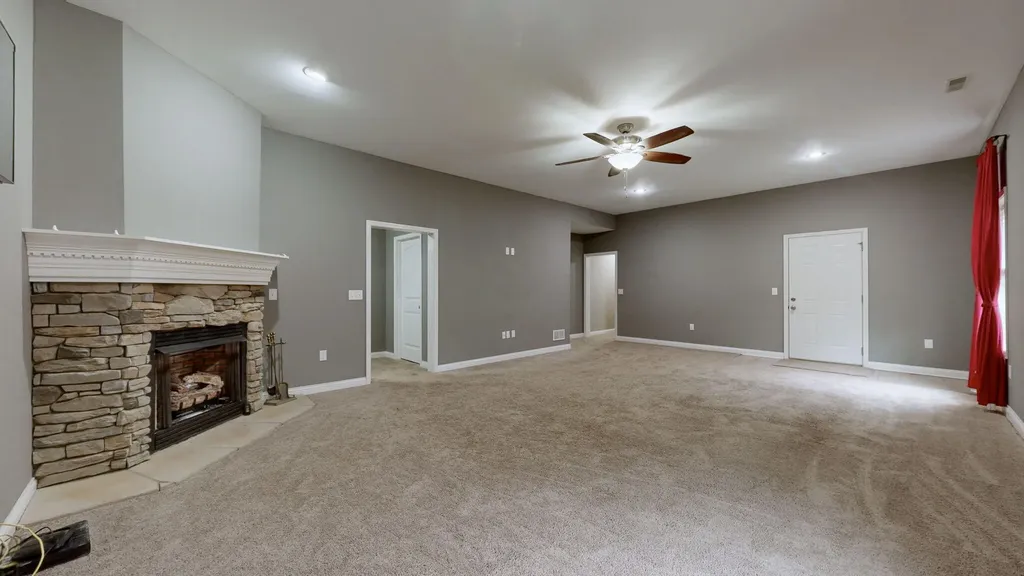 284 Palm Hills Drive Richmond KY 40475