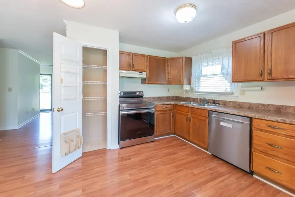100 Chestnut Lane Versailles KY 40383