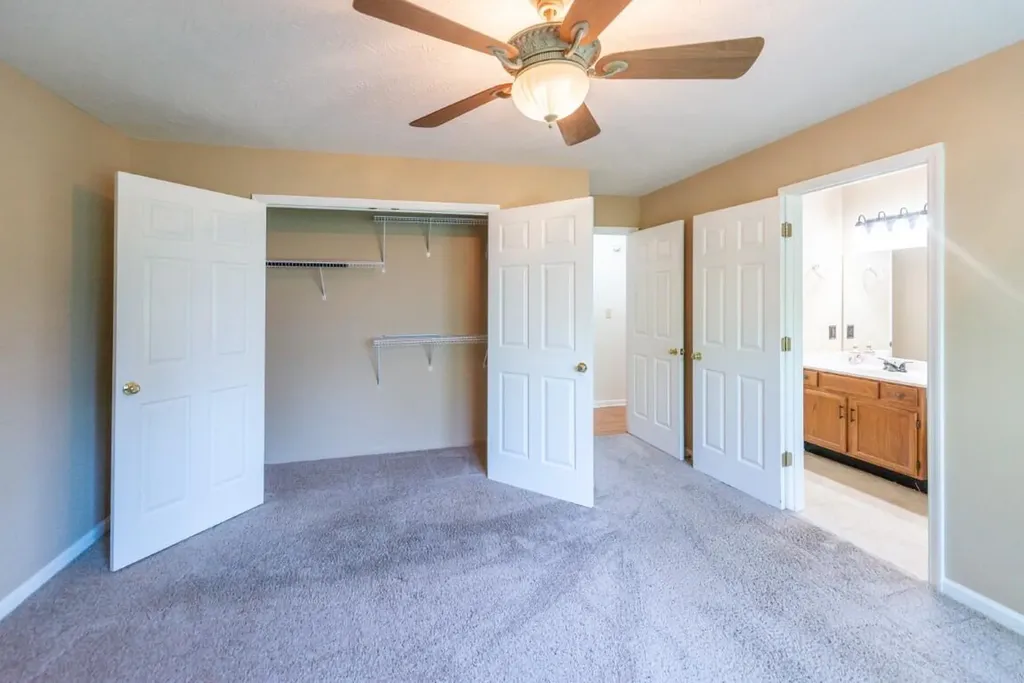 100 Chestnut Lane Versailles KY 40383