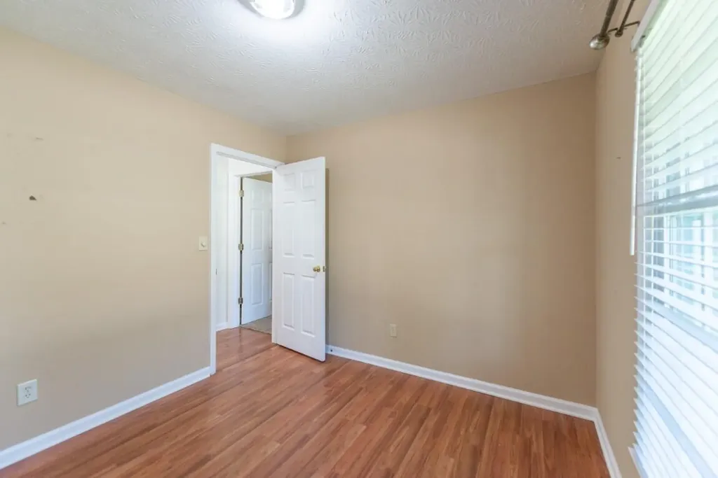 100 Chestnut Lane Versailles KY 40383