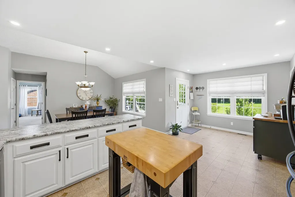 126 Dory Drive Salvisa KY 40372