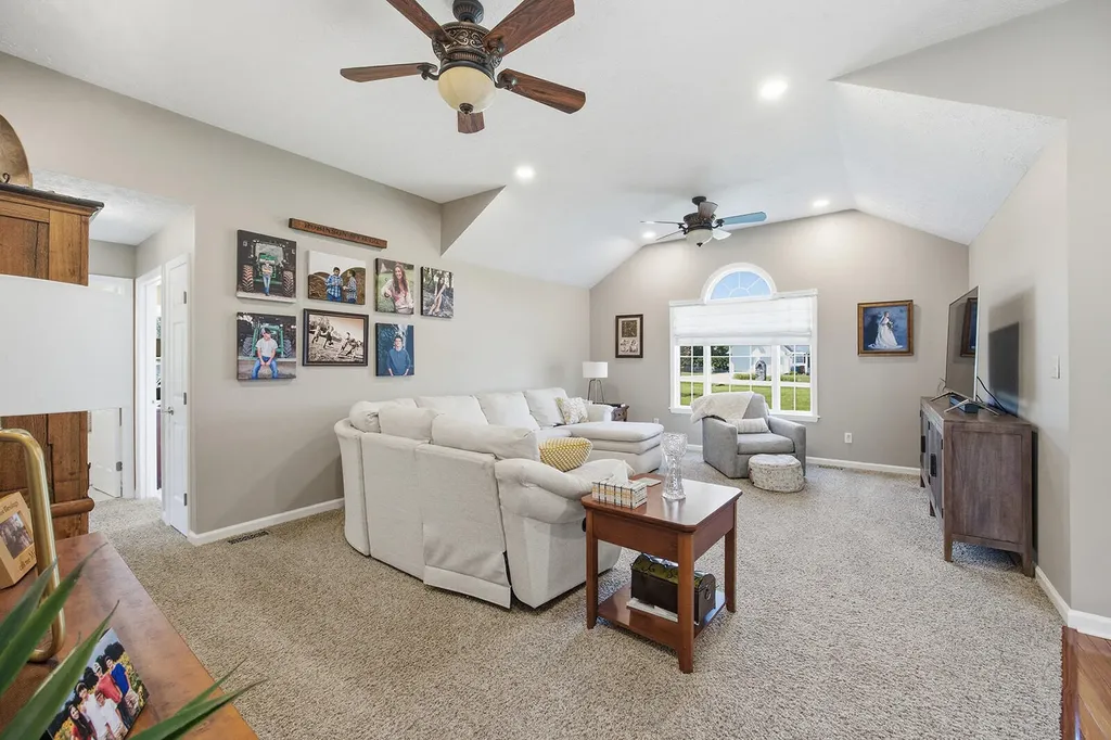 126 Dory Drive Salvisa KY 40372