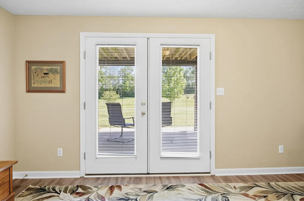 126 Dory Drive Salvisa KY 40372