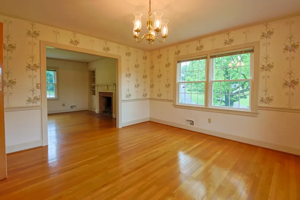 16 Manor Drive Winchester KY 40391