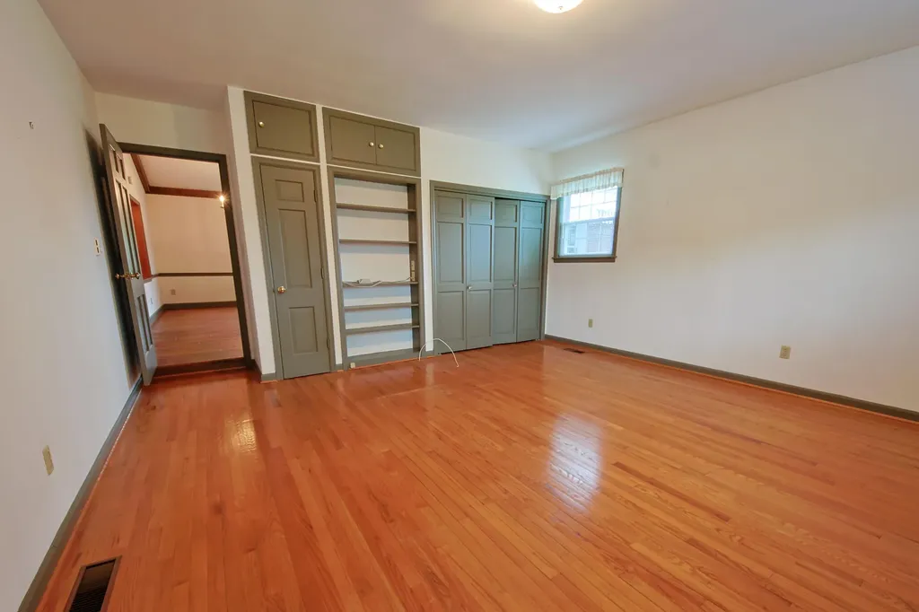 16 Manor Drive Winchester KY 40391
