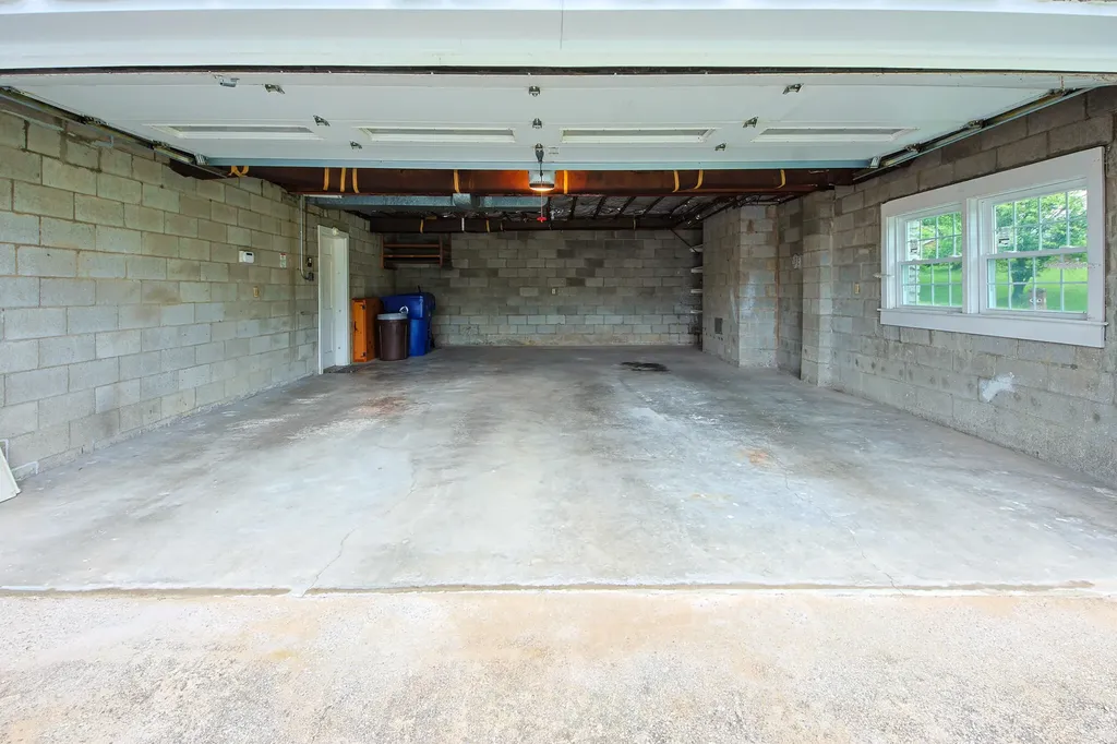 16 Manor Drive Winchester KY 40391