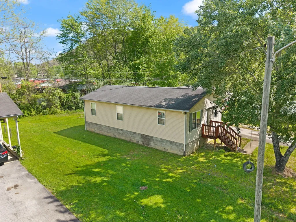912 Walton Street Morehead KY 40351