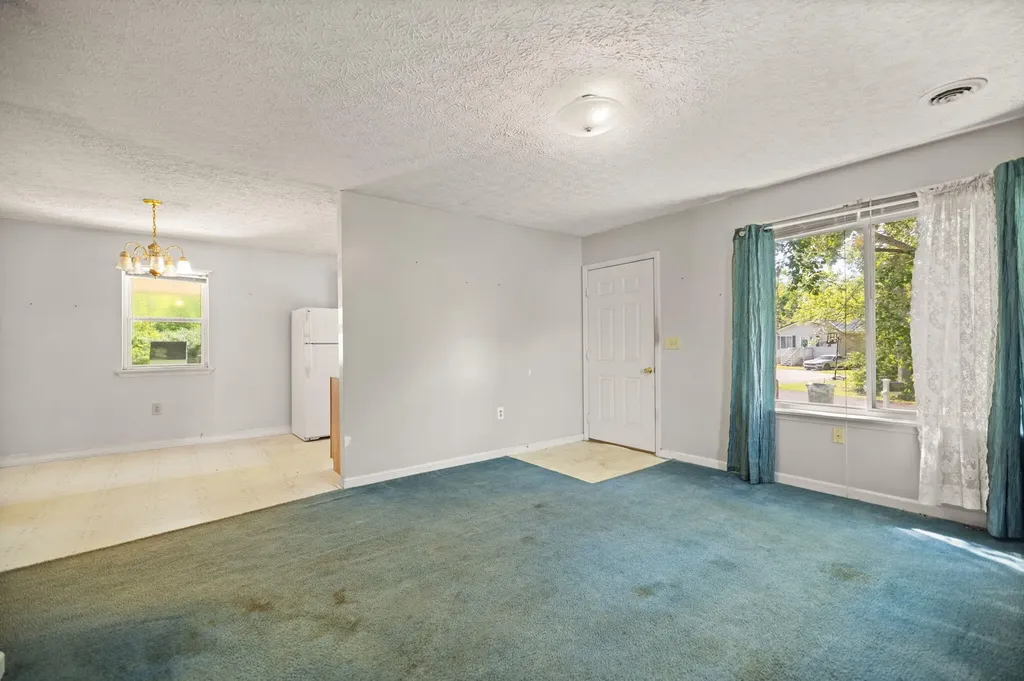 912 Walton Street Morehead KY 40351