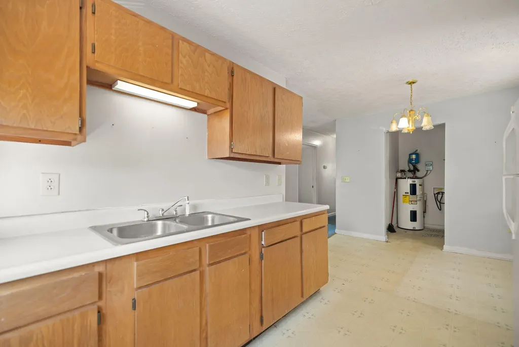912 Walton Street Morehead KY 40351