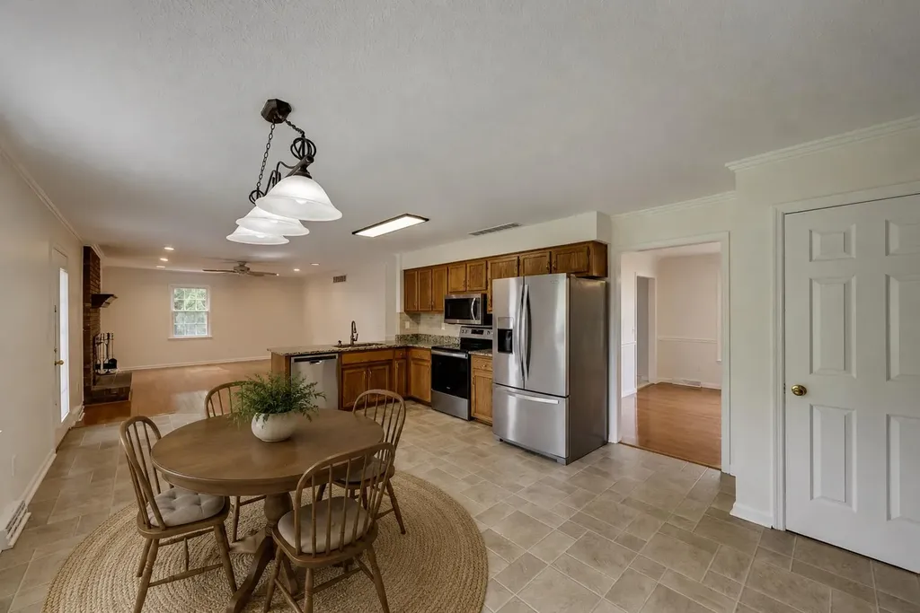 1394 Lannock Drive Danville KY 40422