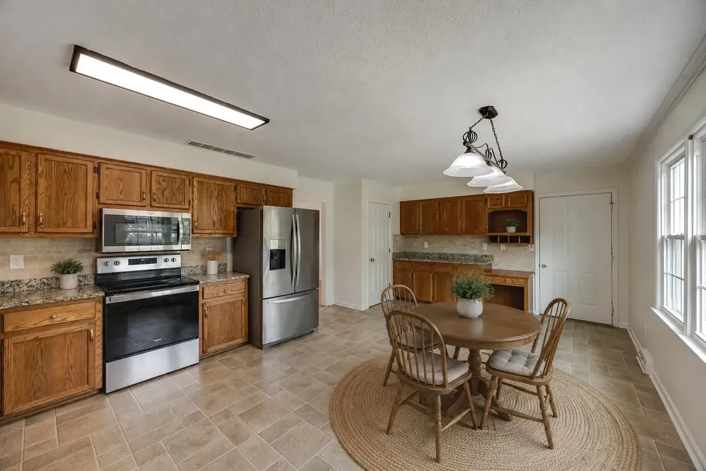1394 Lannock Drive Danville KY 40422