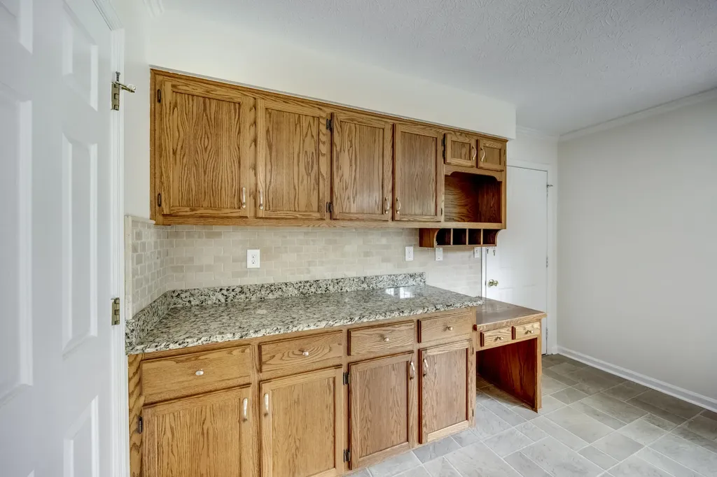1394 Lannock Drive Danville KY 40422
