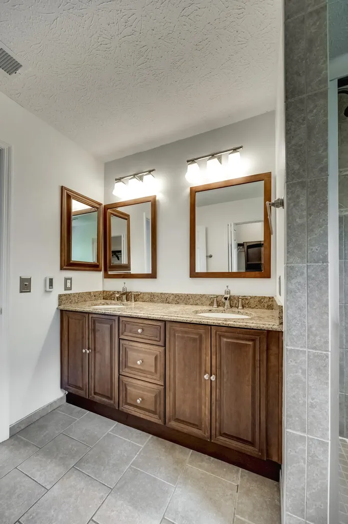 1394 Lannock Drive Danville KY 40422
