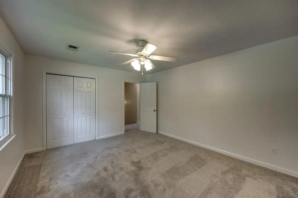 1394 Lannock Drive Danville KY 40422