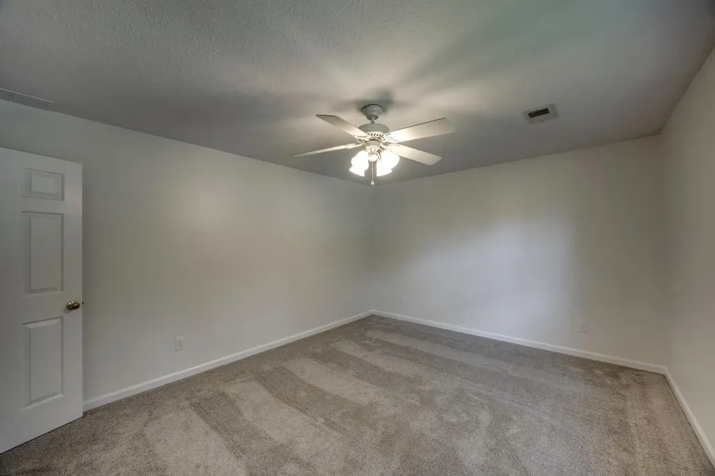 1394 Lannock Drive Danville KY 40422