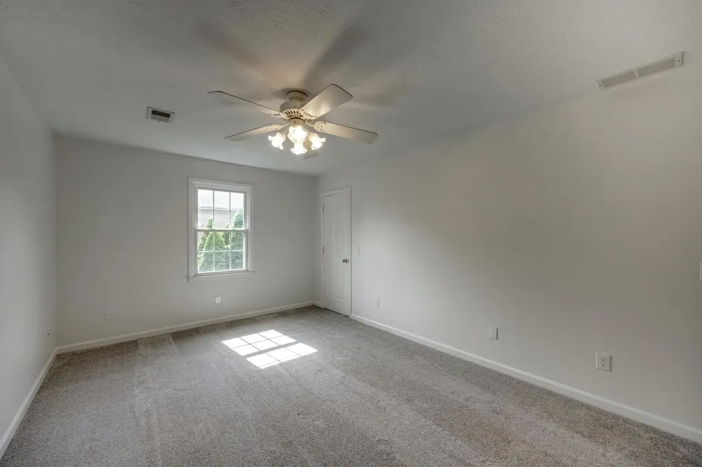 1394 Lannock Drive Danville KY 40422